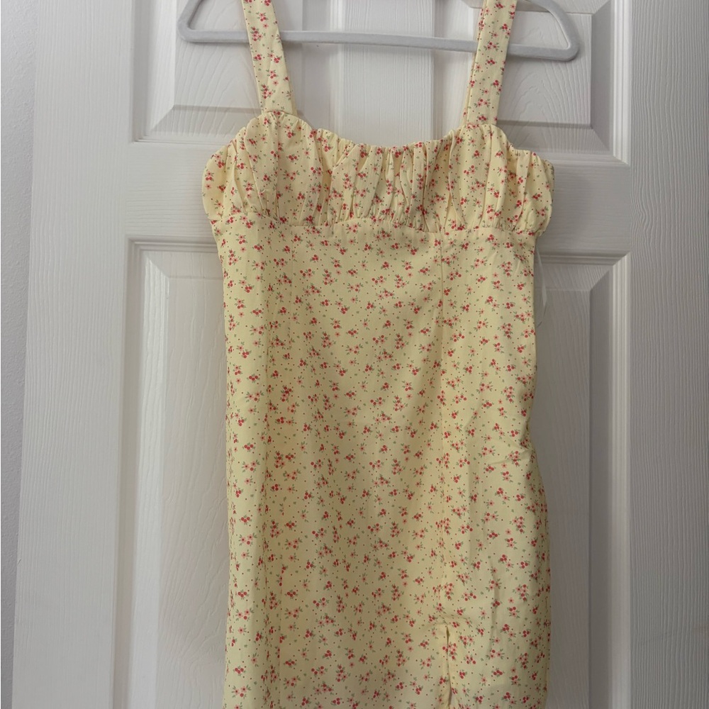 Princess Polly Yellow Dress with Pink Floral Accents NWOT